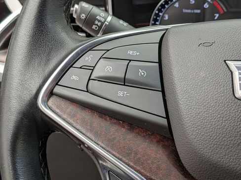 Certified 2023 Cadillac XT5 Premium Luxury AWD/4WD image 11
