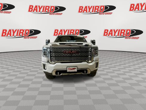 Used 2020 GMC Sierra 2500 Denali w/ Denali Ultimate Package AWD/4WD image 3