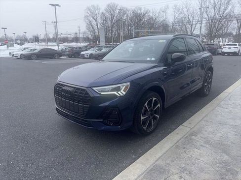 Used 2025 Audi Q3 2.0T Premium Plus w/ Premium Plus Package AWD/4WD image 32