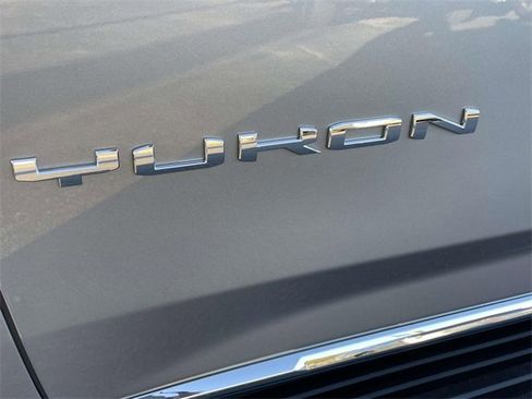 New 2026 GMC Yukon XL Elevation w/ Elevation Premium Package image 7