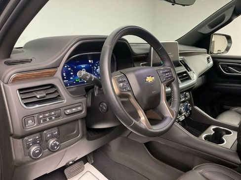 Certified 2023 Chevrolet Suburban High Country w/ LPO, Illumination Package image 13