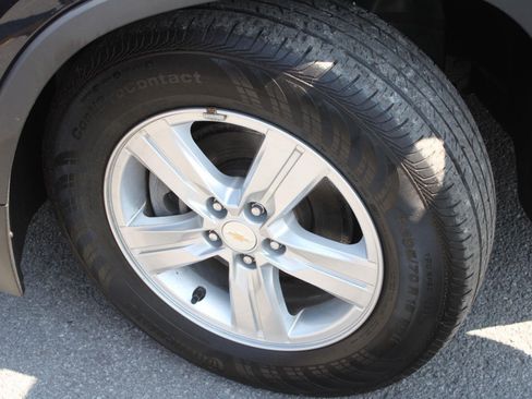 Used 2022 Chevrolet Trax LT w/ Driver Confidence Package AWD/4WD image 19