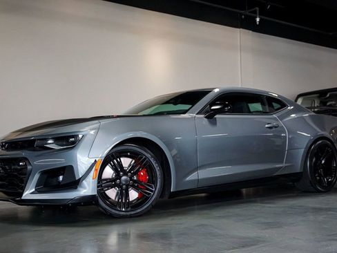 Used 2024 Chevrolet Camaro ZL1 image 98