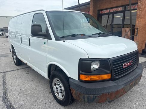 Used 2006 GMC Savana 2500 w/ Power and Light Package image 4