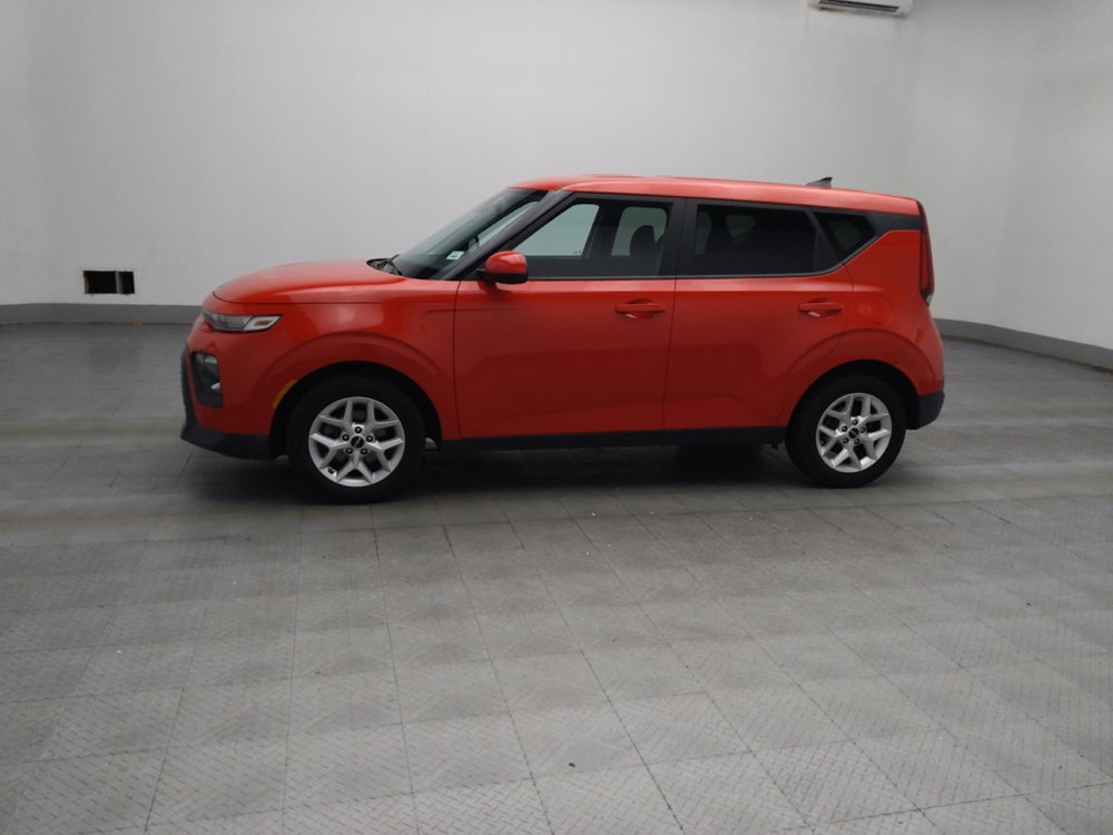 Used 2022 Kia Soul LX w/ Technology Package FWD image 2