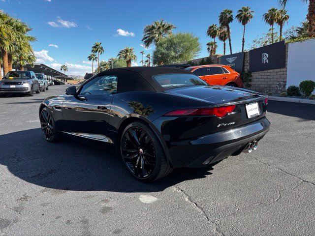 Used 2016 Jaguar F-TYPE S RWD image 7