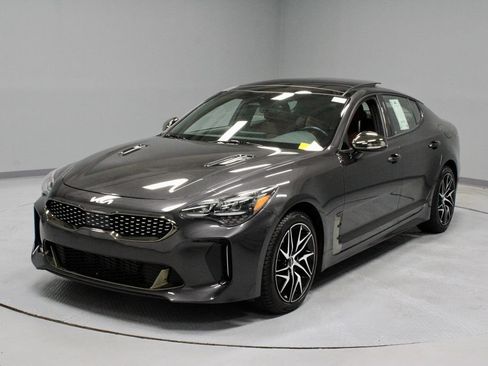 Used 2023 Kia Stinger GT-Line w/ Sun & Sound Package AWD/4WD image 7
