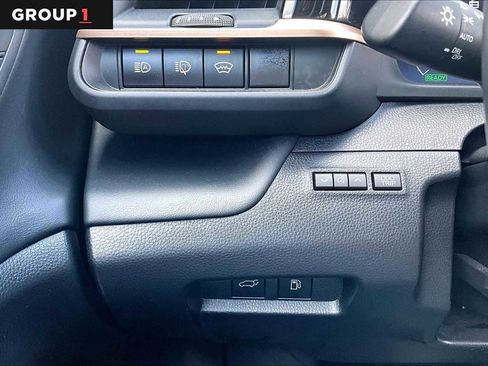 Certified 2025 Toyota Crown Signia w/ Advanced Technology Package AWD/4WD image 34