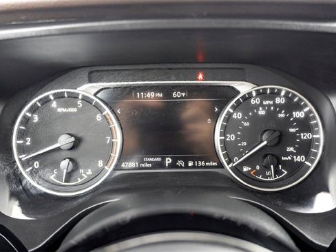 Used 2023 Nissan Rogue SV image 22