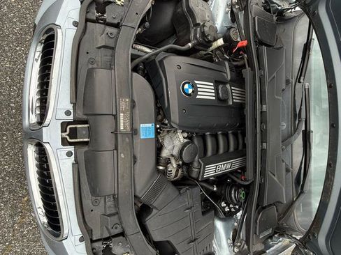 Used 2011 BMW 328i Sedan RWD image 25