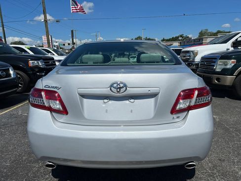 Used 2011 Toyota Camry LE w/ LE Extra-Value Pkg FWD image 6