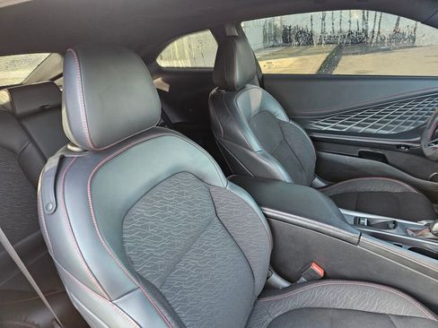 Used 2025 Dodge Charger R/T w/ Quick Order Package 25M R/T image 13