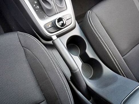 New 2026 Hyundai Venue SEL FWD image 34