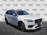 Used 2020 Volvo XC90 T6 Momentum image 2