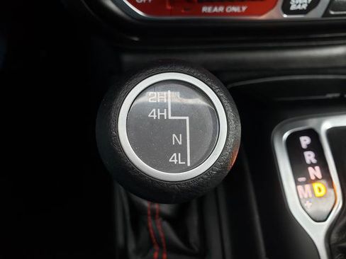 Used 2021 Jeep Gladiator Rubicon image 19