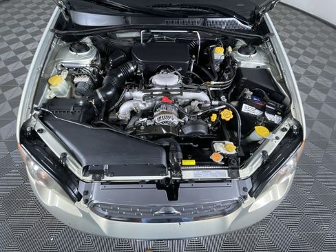 Used 2005 Subaru Outback 2.5i image 25