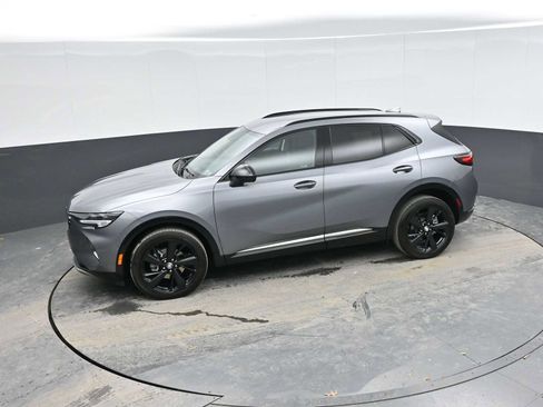Certified 2022 Buick Envision Preferred AWD/4WD image 38