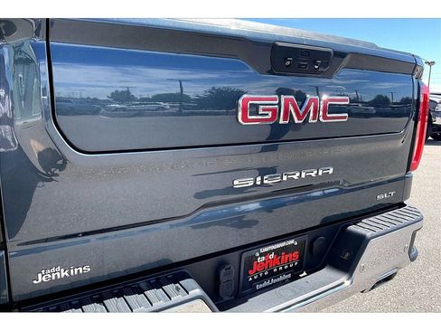 Used 2019 GMC Sierra 1500 SLT w/ Driver Alert Package I AWD/4WD image 35