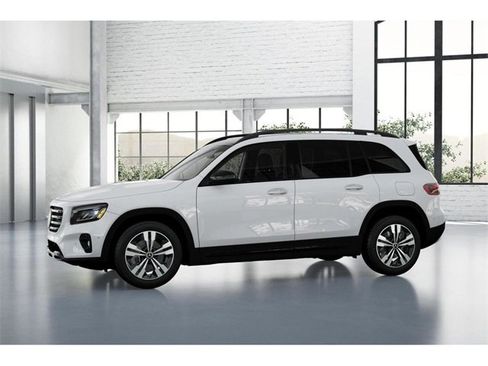 New 2026 Mercedes-Benz GLB 250 4MATIC image 36
