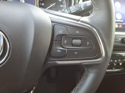 Used 2023 Buick Encore GX Select w/ Safety Package II image 37