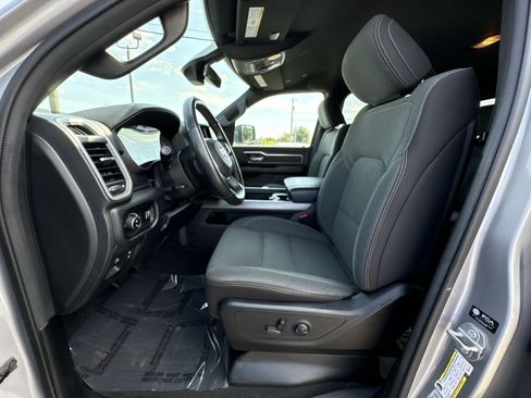 Used 2022 RAM 1500 Big Horn AWD/4WD image 13