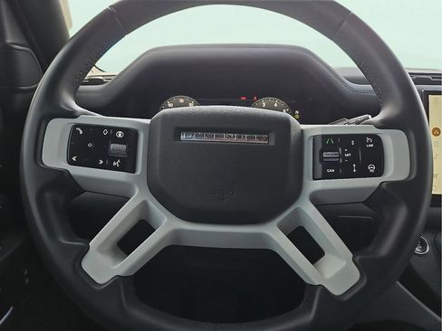 Used 2025 Land Rover Defender 110 S AWD/4WD image 16