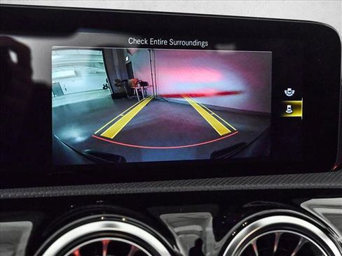 Used 2023 Mercedes-Benz CLA 250 4MATIC image 15