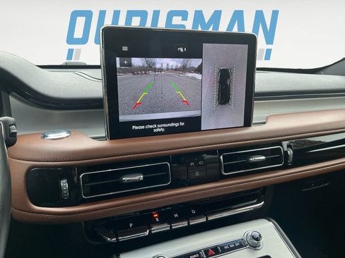 Used 2023 Lincoln Aviator Reserve w/ Equipment Group 201A image 22