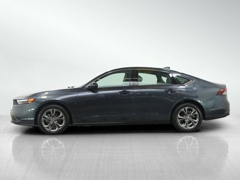 Used 2024 Honda Accord EX image 2