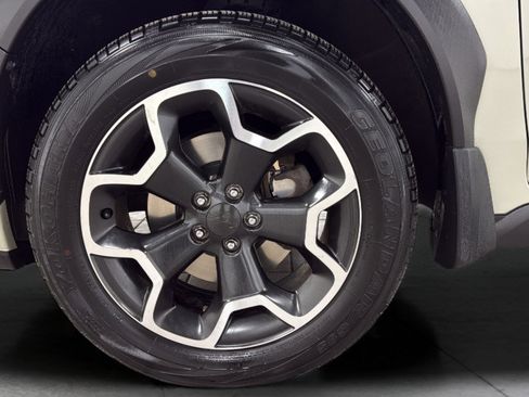 Used 2014 Subaru Crosstrek 2.0i Limited w/ Popular Package #2 image 36