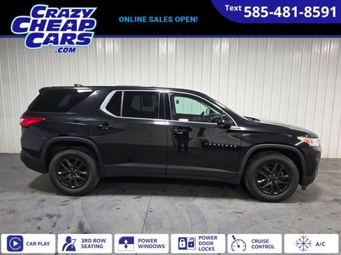 Used 2019 Chevrolet Traverse LS image 1
