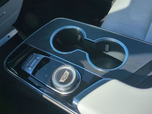 New 2026 Cadillac Lyriq Premium Luxury image 17