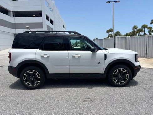 Used 2024 Ford Bronco Sport Outer Banks AWD/4WD image 2