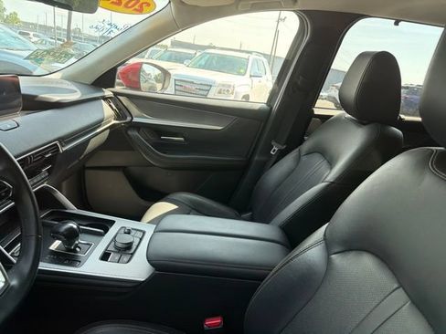 Used 2024 MAZDA CX-90 3.3 Turbo w/ Preferred Plus AWD/4WD image 9