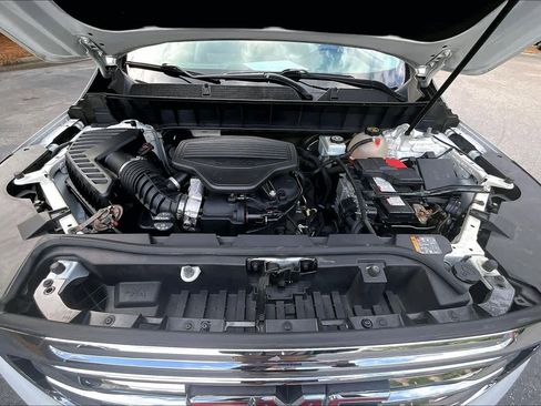Used 2019 GMC Acadia SLT FWD image 31