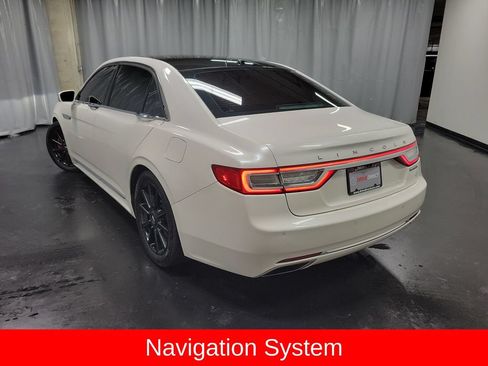 Used 2017 Lincoln Continental Reserve AWD/4WD image 7