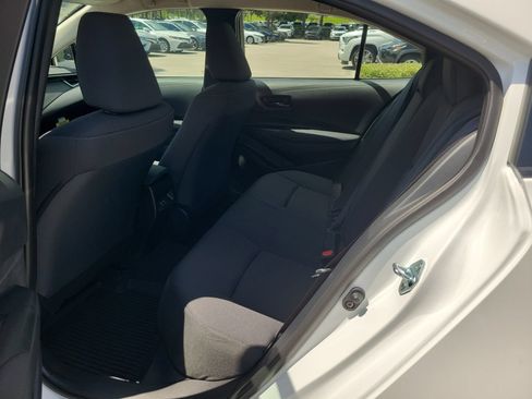 Used 2026 Toyota Corolla LE FWD image 10