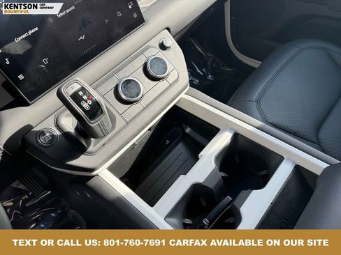 Used 2025 Land Rover Defender 110 S image 25