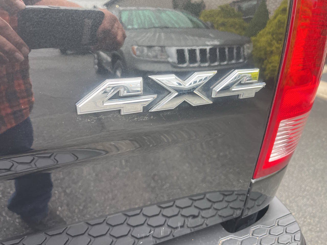 Used 2019 RAM 1500 Express w/ Express Value Package AWD/4WD image 9