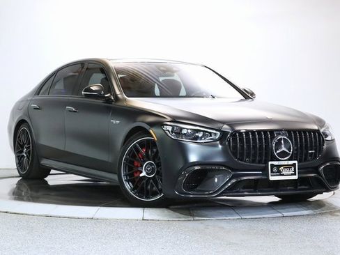 Used 2024 Mercedes-Benz S 63 AMG S w/ Carbon Fiber Exterior Package image 1
