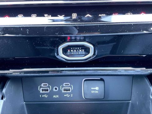 New 2026 Jeep Grand Cherokee L Limited w/ Limited Altitude Package RWD image 17