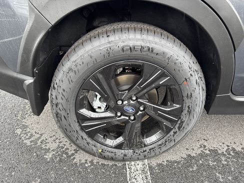 Used 2025 Subaru Crosstrek 2.0i image 7