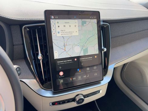 New 2026 Volvo XC90 B6 Ultra w/ Protection Package image 23