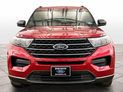 Used 2020 Ford Explorer XLT w/ Comfort Package AWD/4WD image 3