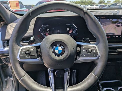 Used 2025 BMW X2 xDrive28i w/ M Sport Package AWD/4WD image 28