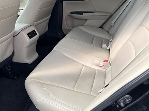 Used 2016 Honda Accord EX-L image 28