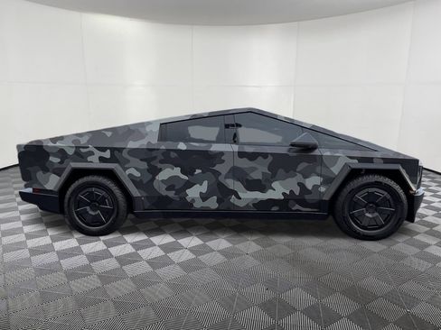 Used 2024 Tesla Cybertruck Cyberbeast image 7