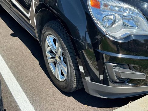 Used 2010 Chevrolet Equinox LT image 10