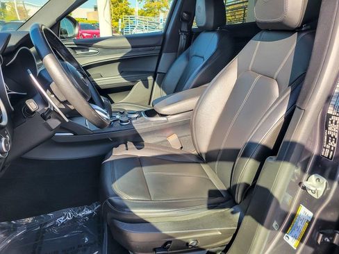 Used 2022 Alfa Romeo Stelvio Sprint image 8