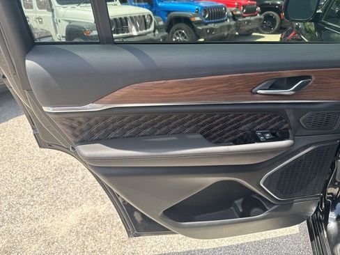 Certified 2021 Jeep Grand Cherokee L Summit w/ Trailer Tow Package image 7